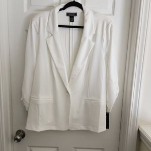 NYCC white dress jacket.
